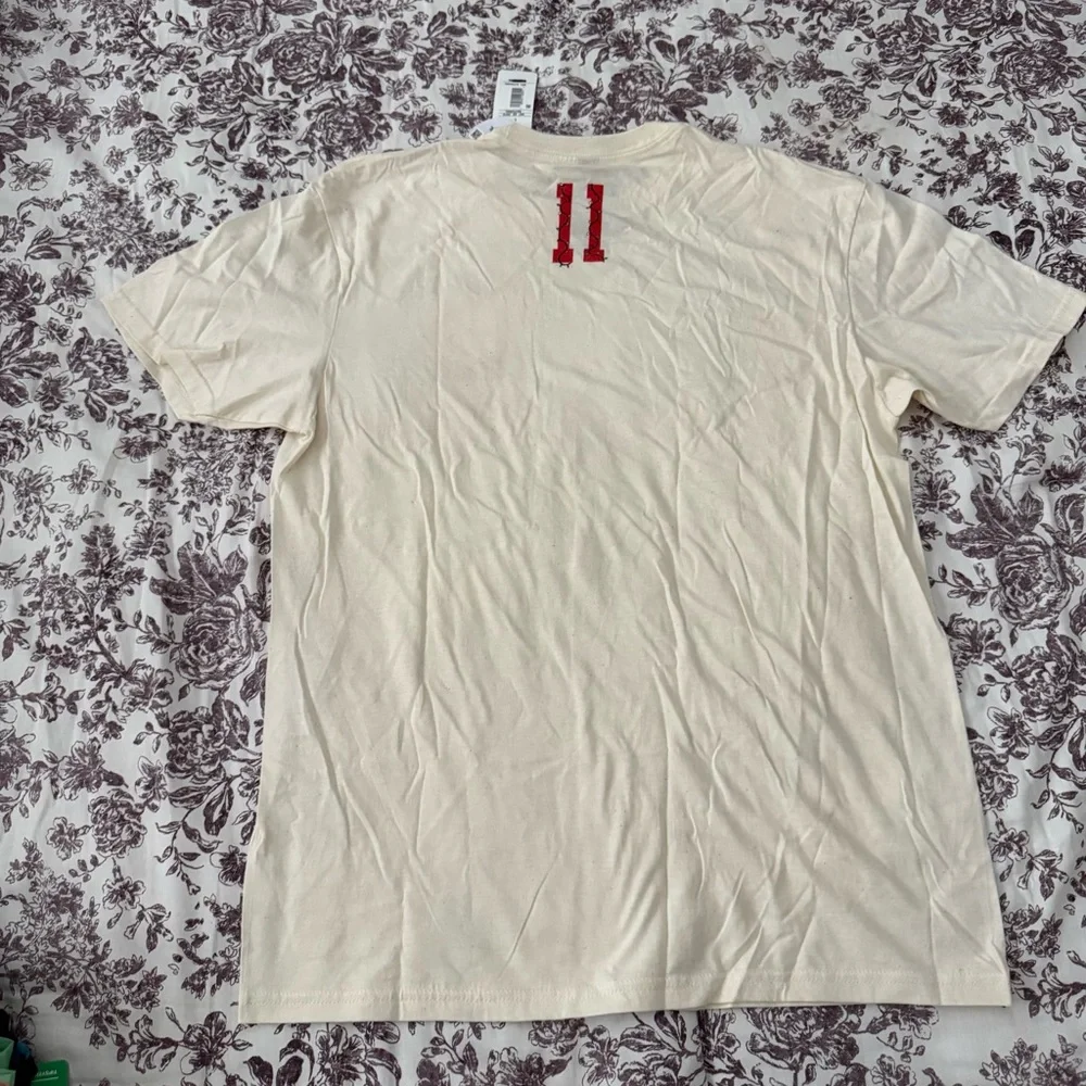 NFL X Stranger Things Men's T-Shirt size L